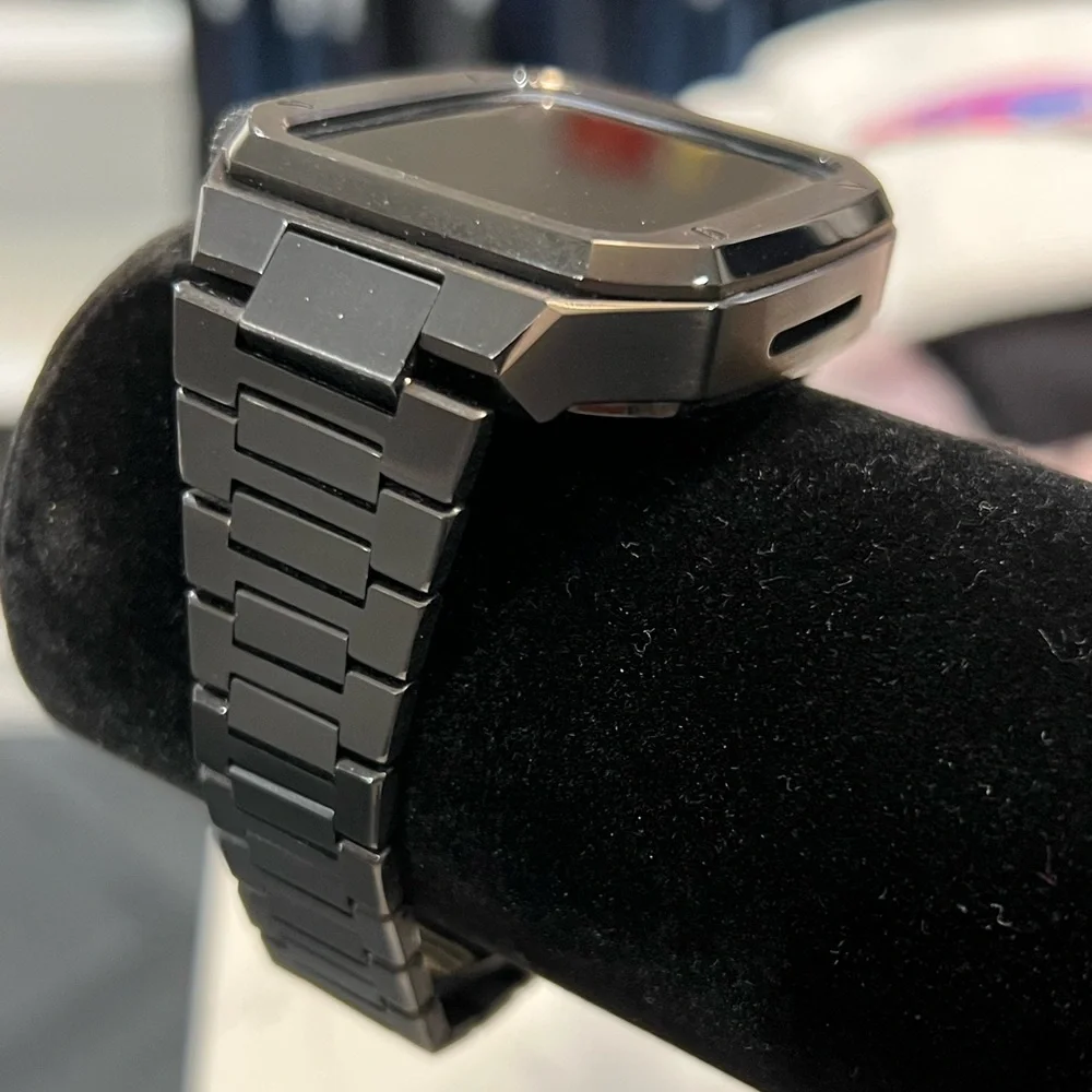 Apple Watch Series 6 44mm Black Stainless Steel Case (DOES NOT INCLUDE WATCH)